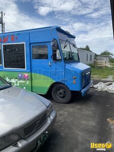 1997 P30 Step Van Kitchen Food Truck All-purpose Food Truck Propane Tank Vermont for Sale