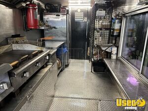 1997 P30 Step Van Kitchen Food Truck All-purpose Food Truck Reach-in Upright Cooler California Gas Engine for Sale