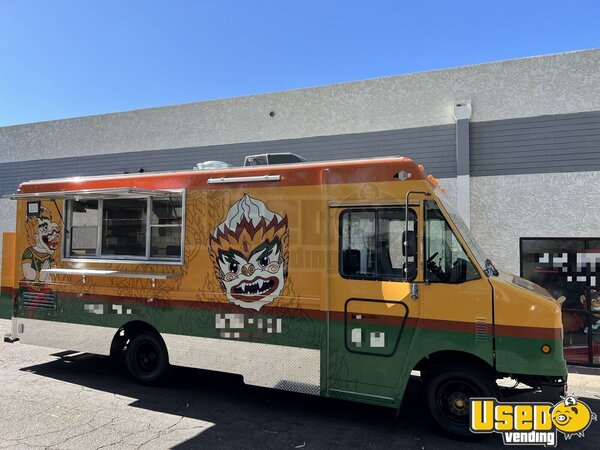 1997 P30 Workhorse Step Van Kitchen Food Truck All-purpose Food Truck Arizona Gas Engine for Sale