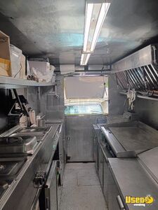 1997 P35 All-purpose Food Truck Stainless Steel Wall Covers District Of Columbia Diesel Engine for Sale