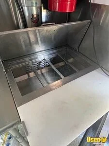 1997 P3500 All-purpose Food Truck Diamond Plated Aluminum Flooring Virginia Diesel Engine for Sale