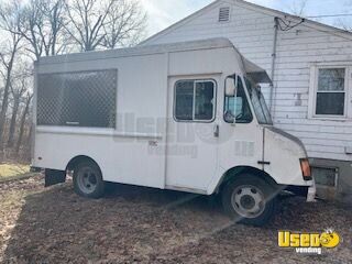 1997 P3500 Kitchen Food Truck All-purpose Food Truck Massachusetts Gas Engine for Sale