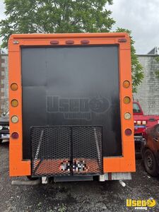 1997 P3500 Kitchen Food Truck All-purpose Food Truck Stainless Steel Wall Covers Maryland Diesel Engine for Sale