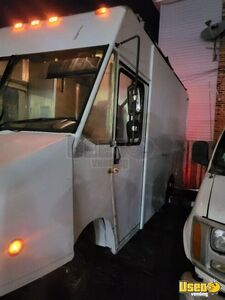 1997 P3500 Step Van Stepvan Illinois Gas Engine for Sale