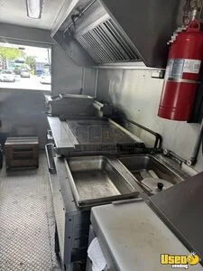1997 P42 All-purpose Food Truck Cabinets Florida Gas Engine for Sale