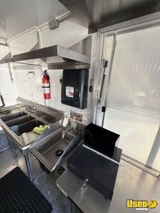 1997 Step Van All-purpose Food Truck Diamond Plated Aluminum Flooring Arizona Diesel Engine for Sale