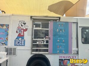 1997 Step Van Ice Cream Truck Ice Cream Truck Stainless Steel Wall Covers Florida Diesel Engine for Sale
