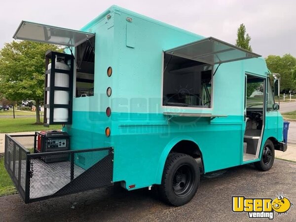 1997 Step Van Kitchen Food Truck All-purpose Food Truck Concession Window Ohio Diesel Engine for Sale