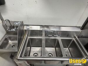 1997 T 444e Taco Food Truck Hand-washing Sink Tennessee Diesel Engine for Sale