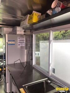 1997 T Series Kitchen Food Truck All-purpose Food Truck Reach-in Upright Cooler Virginia Diesel Engine for Sale