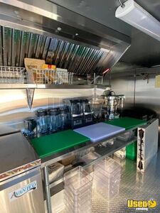 1997 Utilimaster Stepvan Coffee & Beverage Truck Deep Freezer California for Sale