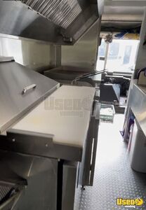 1997 Utilimaster Stepvan Food Truck All-purpose Food Truck Exhaust Fan Connecticut Diesel Engine for Sale