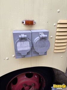 1997 Van All-purpose Food Truck Additional 4 Michigan Diesel Engine for Sale