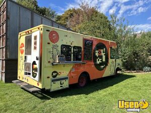 1997 Van All-purpose Food Truck Exhaust Fan Michigan Diesel Engine for Sale