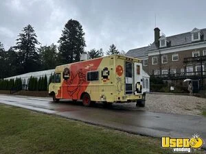 1997 Van All-purpose Food Truck Exhaust Hood Michigan Diesel Engine for Sale