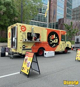 1997 Van All-purpose Food Truck Shore Power Cord Michigan Diesel Engine for Sale