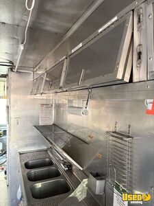 1997 Van All-purpose Food Truck Water Tank Michigan Diesel Engine for Sale