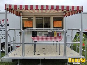 1998 1530 Gooseneck Trailer Kitchen Food Trailer Concession Window Wisconsin for Sale