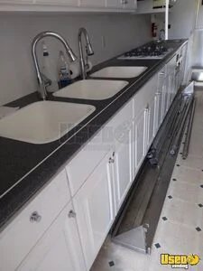 1998 1530 Gooseneck Trailer Kitchen Food Trailer Propane Tank Wisconsin for Sale