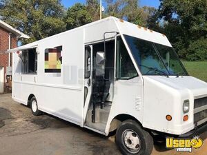 1998 27' Step Van Kitchen Food Truck All-purpose Food Truck Tennessee Gas Engine for Sale