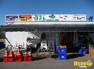 1998 30' Enclosed Trailer / Pop Up Store Mobile Boutique Trailer Spare Tire New York for Sale
