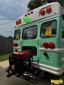 1998 3500 Ice Cream Truck Air Conditioning Texas Gas Engine for Sale