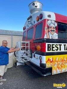 1998 3800 T444e Food Truck Bus All-purpose Food Truck Concession Window Florida Diesel Engine for Sale