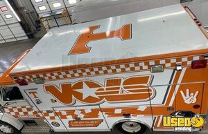 1998 4700 Vols Tailgate Shuttle Bus Shuttle Bus Removable Trailer Hitch Tennessee Diesel Engine for Sale