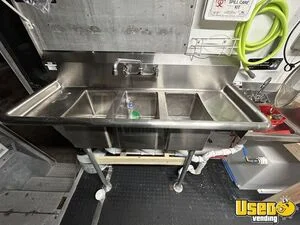 1998 651174758670055 All-purpose Food Truck Propane Tank New York Diesel Engine for Sale