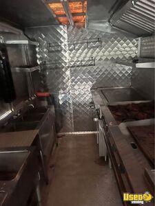 1998 All-purpose Food Truck Stovetop Illinois Diesel Engine for Sale