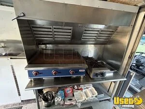 1998 Chassis M Line Walk- All-purpose Food Truck Generator Indiana Diesel Engine for Sale