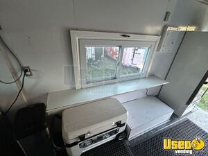 1998 Chassis M Line Walk- All-purpose Food Truck Prep Station Cooler Indiana Diesel Engine for Sale