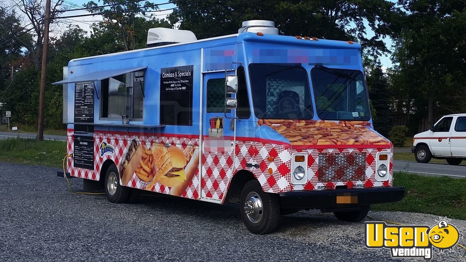 Chevy P 30 Grumman Mobile Kitchen Food Truck For Sale In New York
