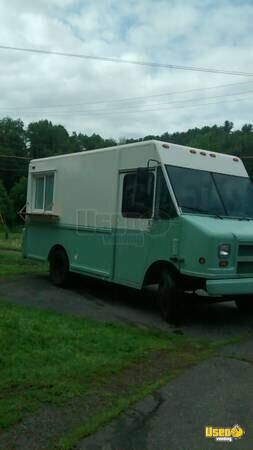 1998 Chevy P30 All-purpose Food Truck Hot Water Heater Connecticut Gas Engine for Sale