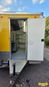 1998 Cube Truck Kitchen Food Trailer Concession Window Minnesota for Sale
