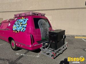 1998 Deville Coffee & Beverage Truck Sound System Nevada Gas Engine for Sale