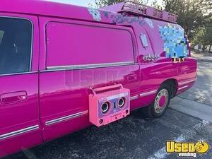 1998 Deville Coffee & Beverage Truck Transmission - Automatic Nevada Gas Engine for Sale