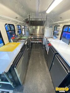 1998 E-350 All-purpose Food Truck Refrigerator British Columbia Diesel Engine for Sale