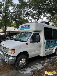 1998 E350 Pet Care / Veterinary Truck Cabinets Texas Gas Engine for Sale