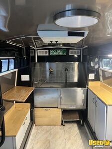 1998 E350 Pet Care / Veterinary Truck Propane Tank Texas Gas Engine for Sale