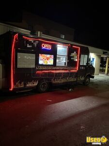 1998 Food Truck All-purpose Food Truck Cabinets British Columbia Gas Engine for Sale