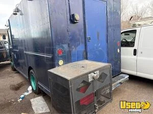 1998 Food Truck All-purpose Food Truck Concession Window Colorado Diesel Engine for Sale