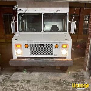 1998 Food Truck All-purpose Food Truck Concession Window Massachusetts Diesel Engine for Sale