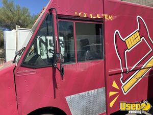 1998 Food Truck All-purpose Food Truck Diamond Plated Aluminum Flooring Arizona Diesel Engine for Sale