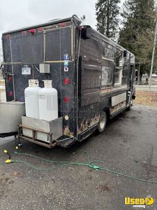 1998 Food Truck All-purpose Food Truck Diamond Plated Aluminum Flooring British Columbia Gas Engine for Sale