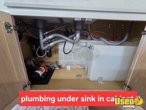 1998 Food Truck All-purpose Food Truck Double Sink North Carolina Diesel Engine for Sale