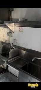 1998 Food Truck All-purpose Food Truck Hot Water Heater Michigan Gas Engine for Sale
