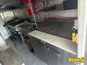 1998 Food Truck All-purpose Food Truck Reach-in Upright Cooler Colorado Diesel Engine for Sale