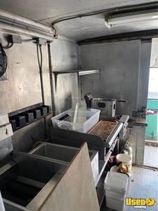 1998 Food Truck All-purpose Food Truck Stainless Steel Wall Covers Massachusetts Diesel Engine for Sale