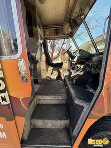 1998 Food Truck Taco Food Truck Diamond Plated Aluminum Flooring Colorado Diesel Engine for Sale